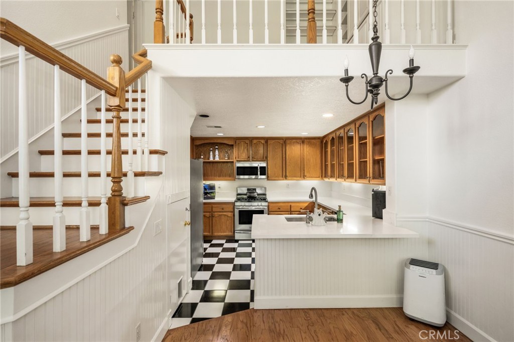 25 Camomile, Aliso Viejo CA 92656 - photo 4