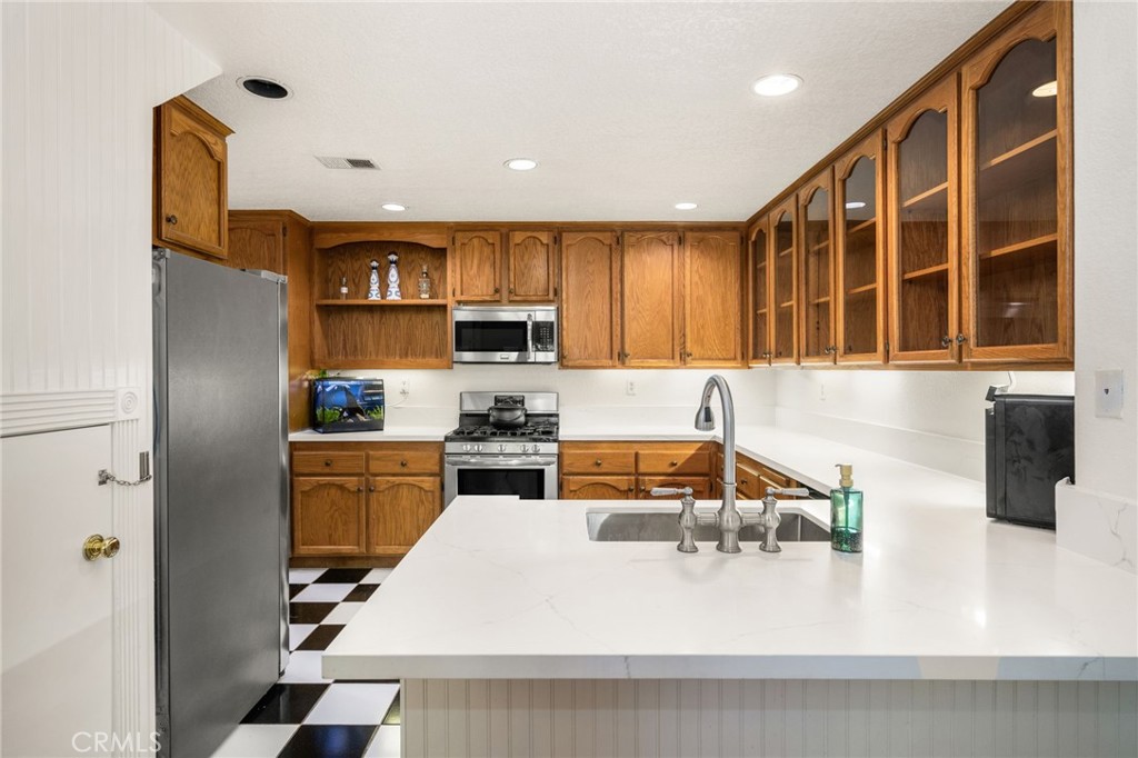 25 Camomile, Aliso Viejo CA 92656 - photo 5