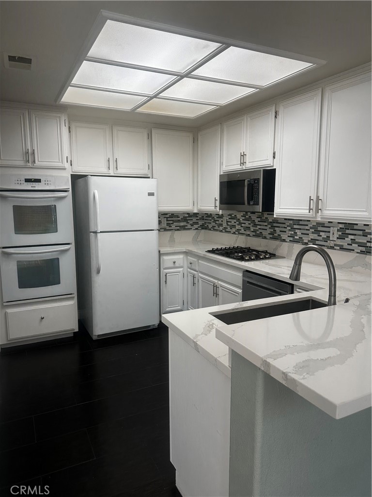 27 Gauguin Circle, Aliso Viejo CA 92656 - photo 4