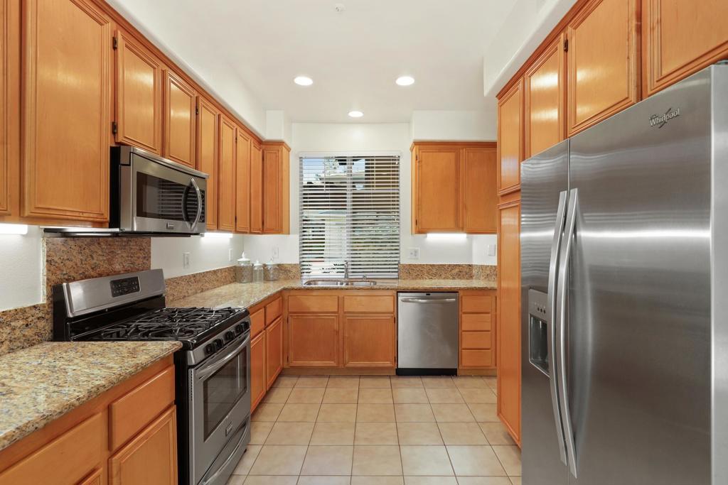 27 Iron Bark, Aliso Viejo CA 92656 - photo 13