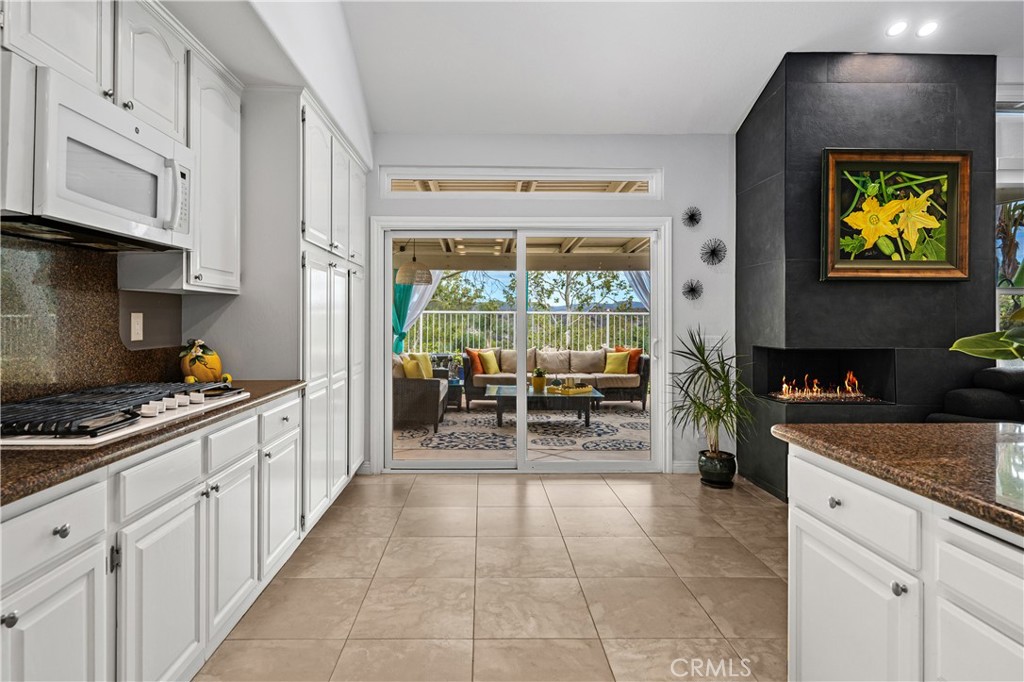 27 Rosy Finch Ln, Aliso Viejo CA 92656 - photo 10