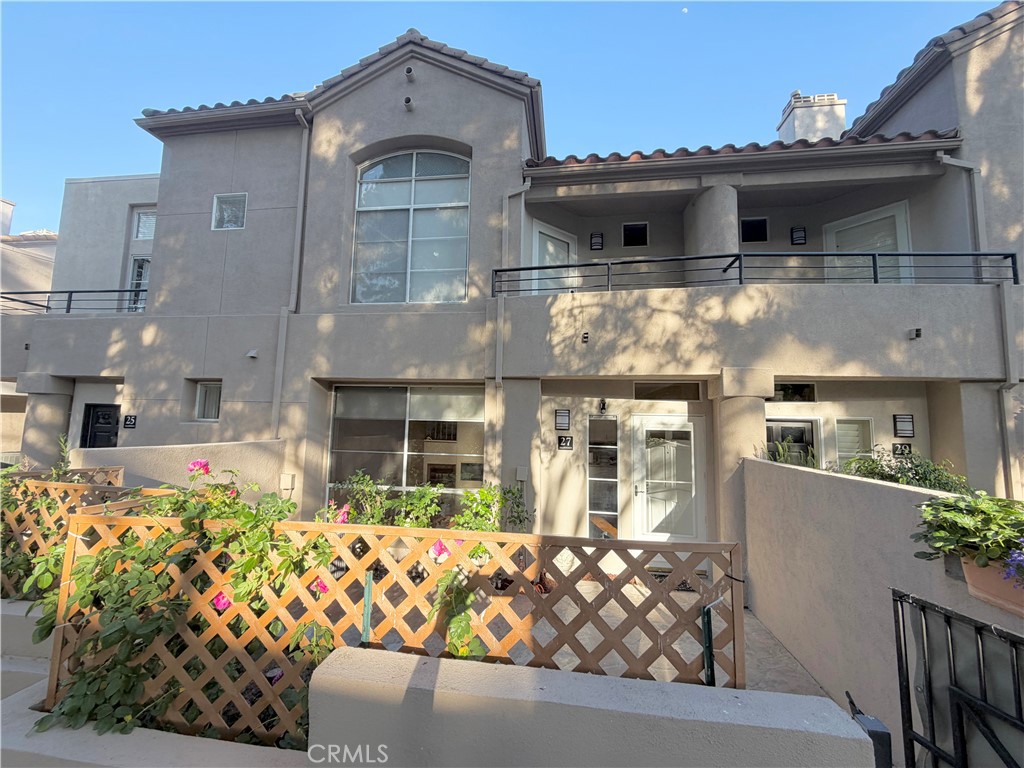 27 Tradewinds, Aliso Viejo CA 92656 - photo 1