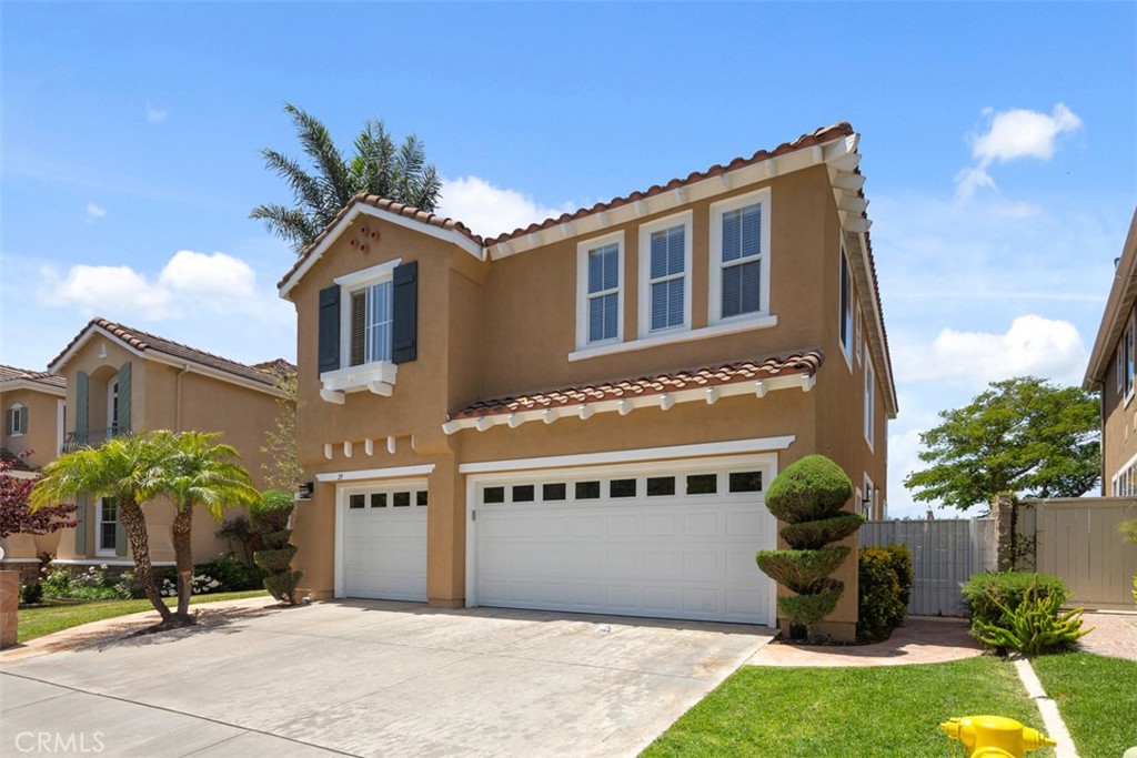 Three Car Garage Plus Three Parking Spaces in Driveway - 29 Sprucewood, Aliso Viejo CA 92656 - photo 1