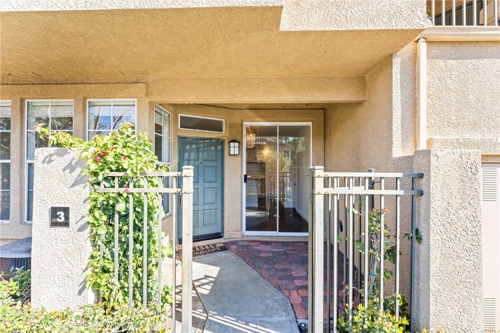 3 Fulmar Lane, Aliso Viejo CA 92656 - photo 1