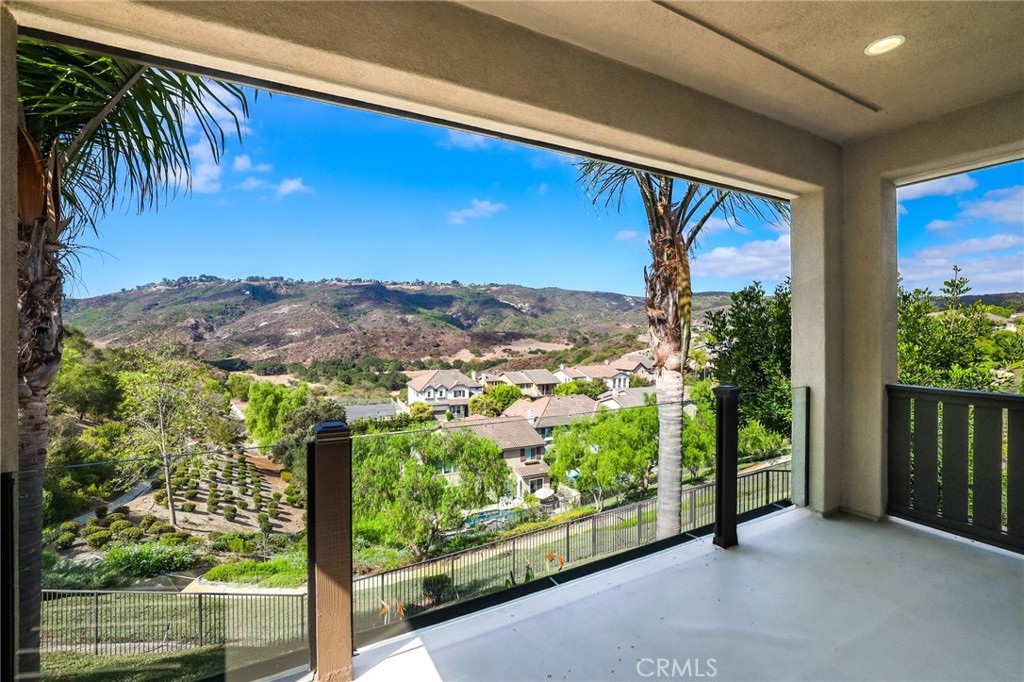33 Glittering Sky, Aliso Viejo CA 92656 - photo 47