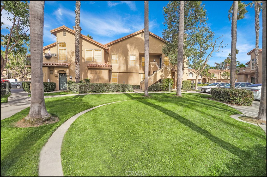 34 Promontory, Aliso Viejo CA 92656 - photo 1