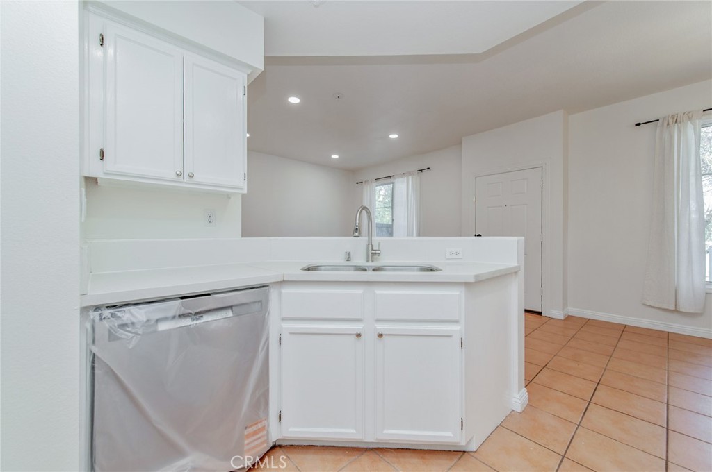 35 Coronado Cay, Aliso Viejo CA 92656 - photo 4