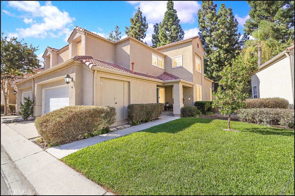 35 Donatello, Aliso Viejo CA 92656 - photo 1