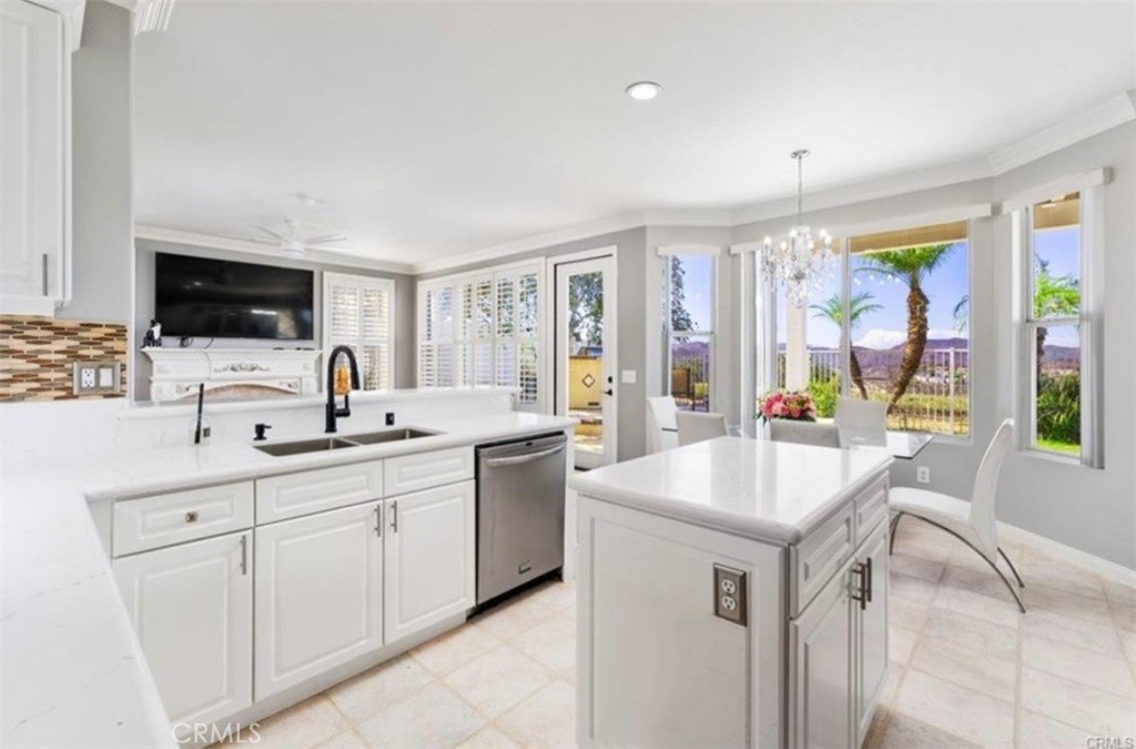 35 Hollyleaf, Aliso Viejo CA 92656 - photo 15