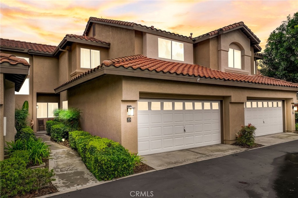 35 Pappagallo, Aliso Viejo CA 92656 - photo 1