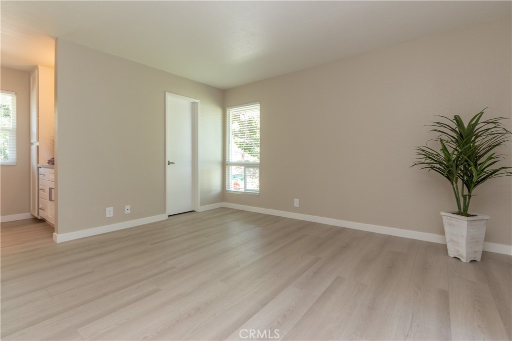 37 Clover Ln, Aliso Viejo CA 92656 - photo 11