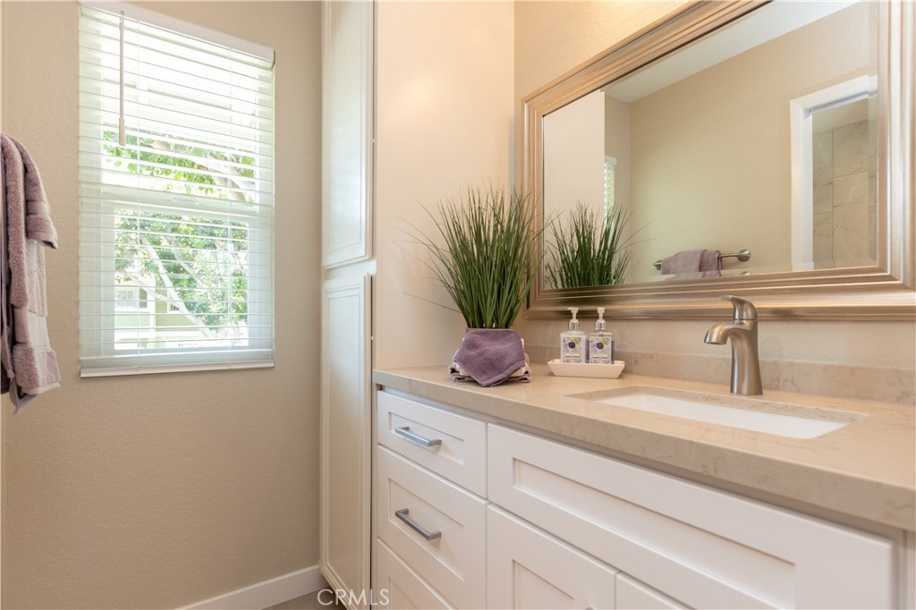 37 Clover Ln, Aliso Viejo CA 92656 - photo 17