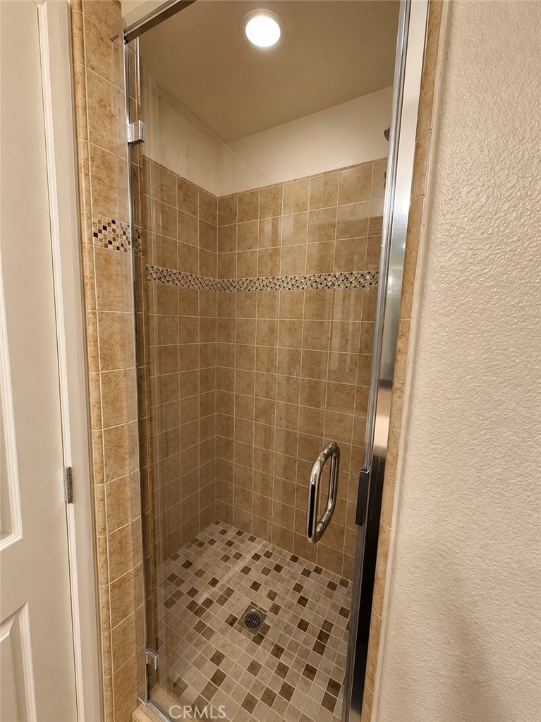 Main Level Shower - 37 Rincon Way, Aliso Viejo CA 92656 - photo 17
