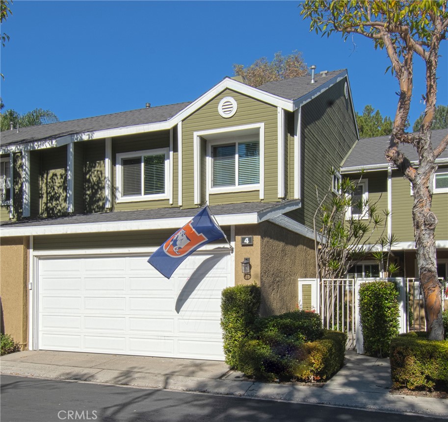 Roomy 2-car garage - 4 Meadowood, Aliso Viejo CA 92656 - photo 1