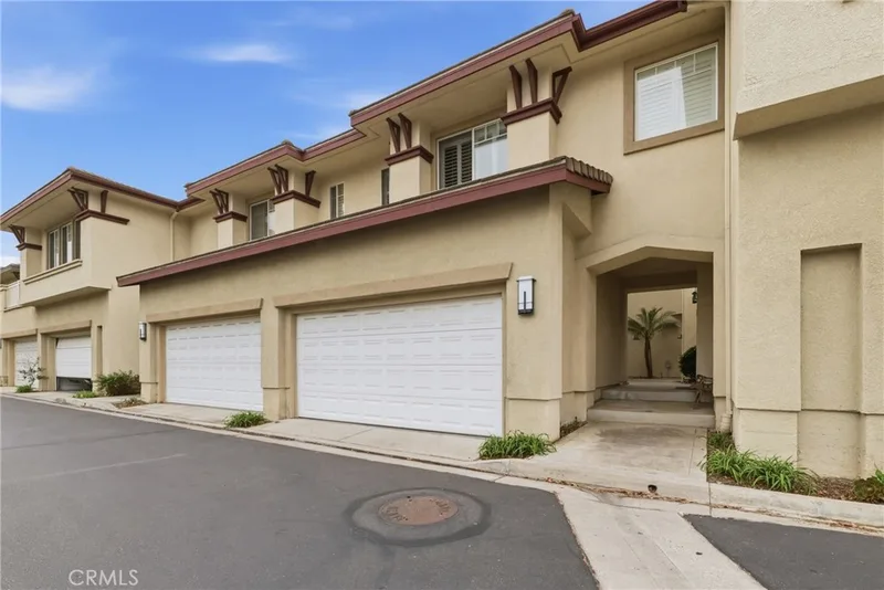 40 Bryce, Aliso Viejo, CA 92656