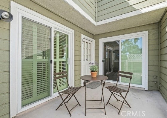 AI STAGED - 40 Hollyhock, Aliso Viejo CA 92656 - photo 3
