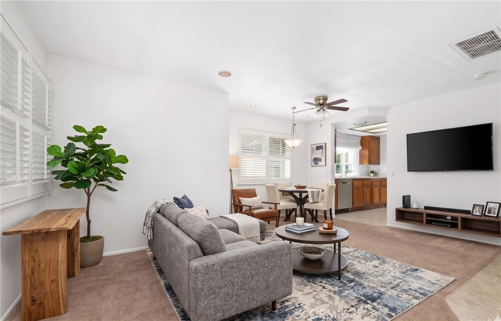 AI STAGED - 40 Hollyhock, Aliso Viejo CA 92656 - photo 6