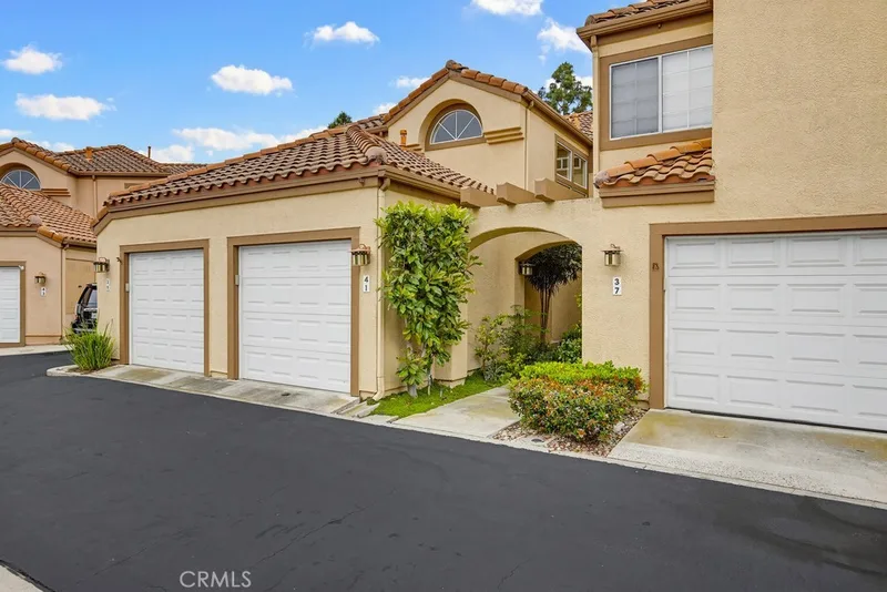 41 Via Athena, Aliso Viejo, CA 92656