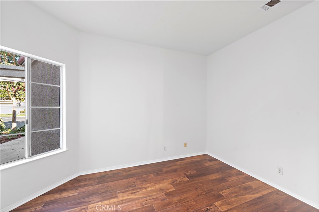 Den/Office space is not counted in the bedroom count as there is not a closet but private space with a window and doors. - 47 Donatello, Aliso Viejo CA 92656 - photo 4