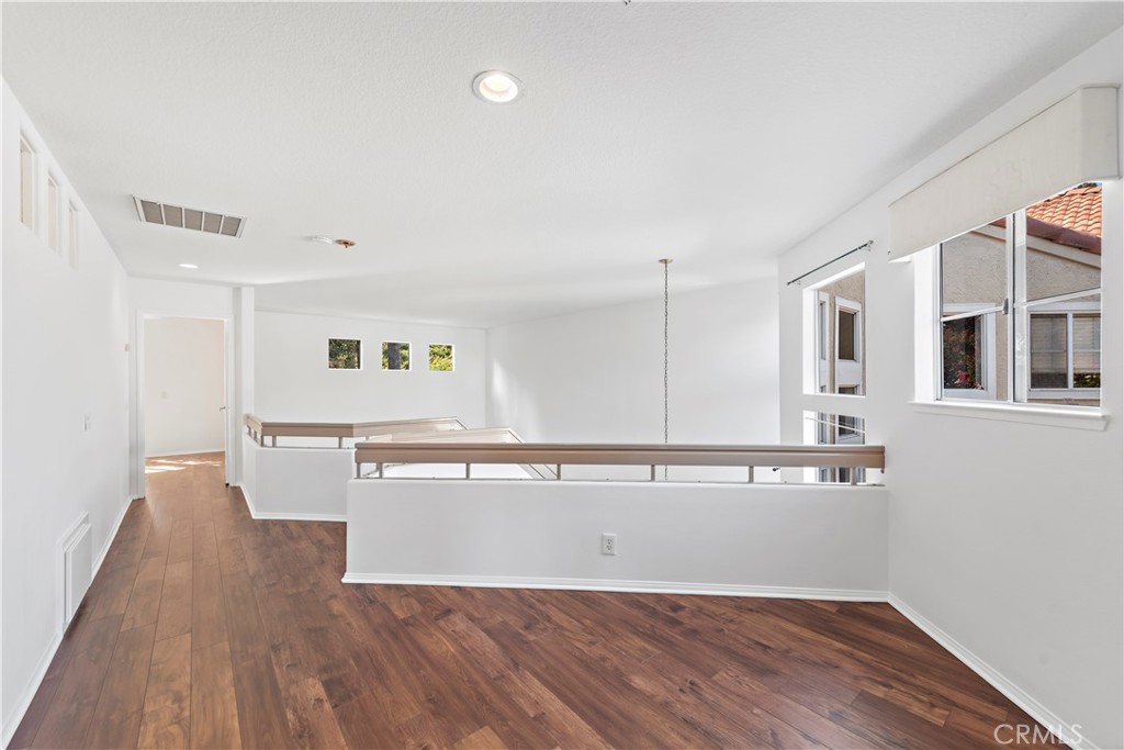 Additional upstairs loft nook great for a desk or office set up. - 47 Donatello, Aliso Viejo CA 92656 - photo 13