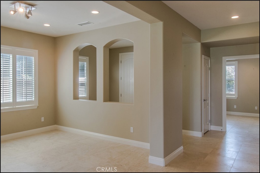 47 Santa Barbara, Aliso Viejo CA 92656 - photo 5