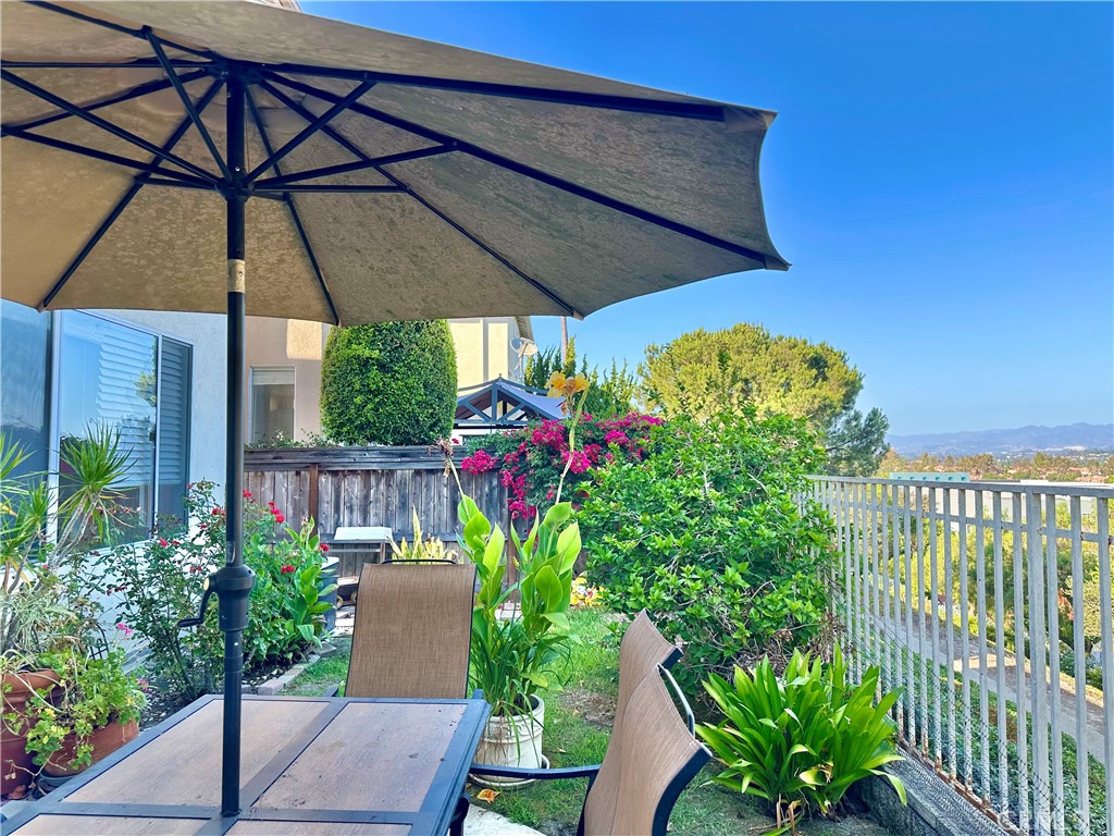 private backyard with panoramic view - 5 Camillo, Aliso Viejo CA 92656 - photo 8