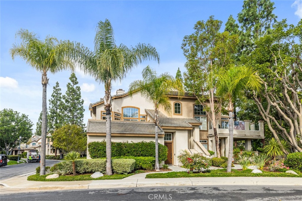 End Unit - no one above or below - 5 Montara, Aliso Viejo CA 92656 - photo 1