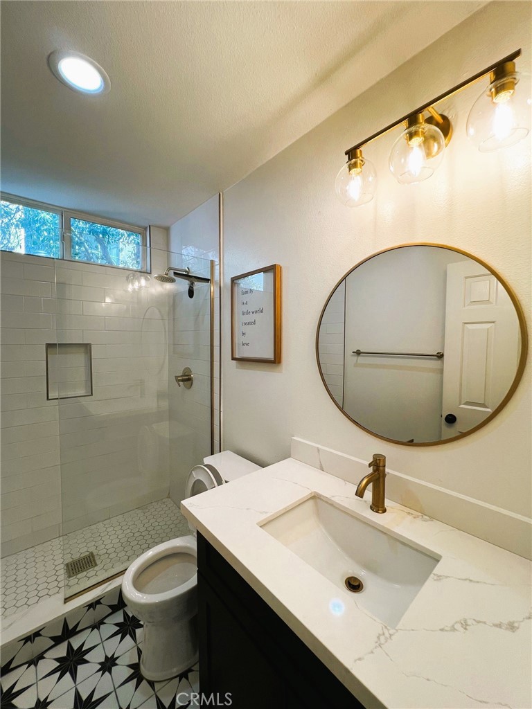 downstairs full bathroom - 50 Lyon Ridge, Aliso Viejo CA 92656 - photo 3