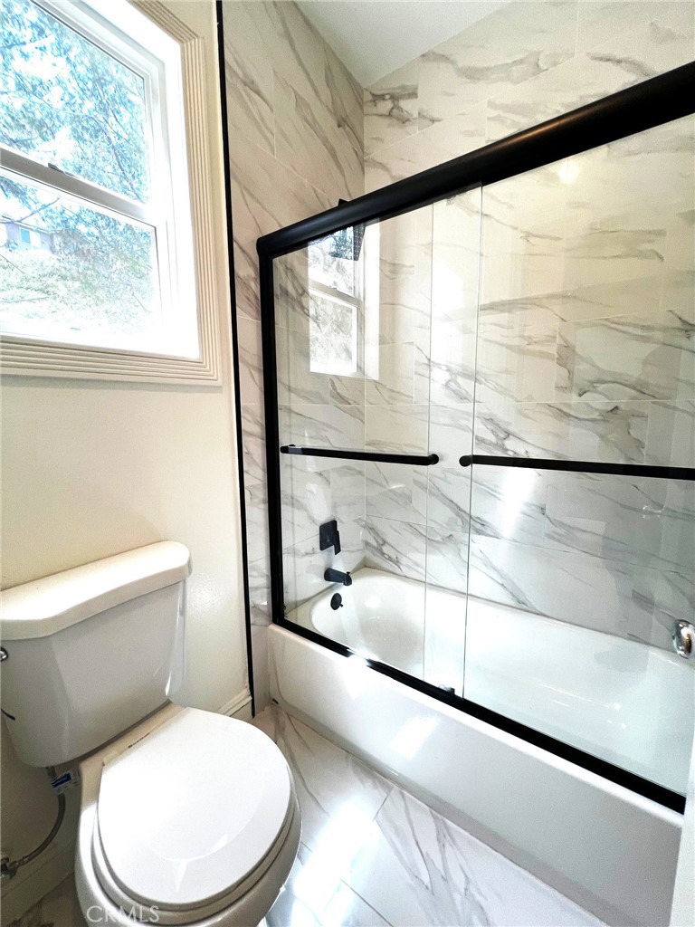 jack and jill bathroom - 50 Lyon Ridge, Aliso Viejo CA 92656 - photo 24