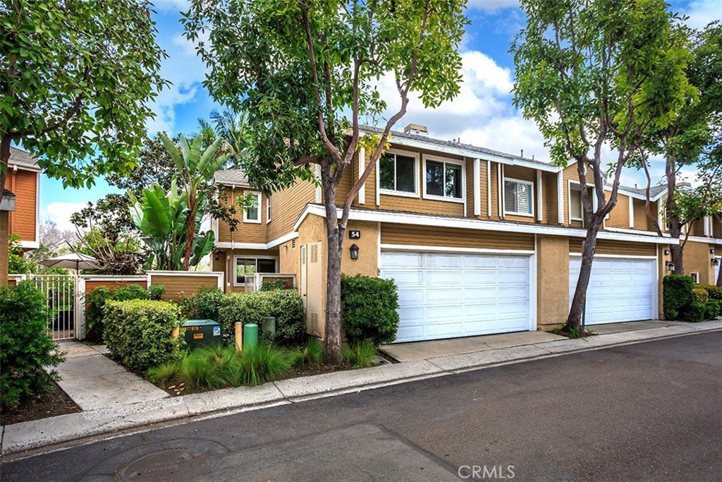 54 Meadowood, Aliso Viejo CA 92656 - photo 1
