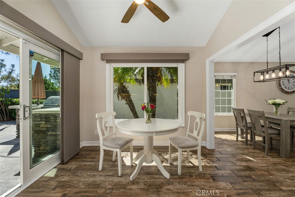 Breakfast Nook - 6 Briarglenn, Aliso Viejo CA 92656 - photo 7
