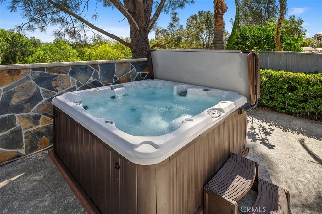 Above Ground Spa - 6 Briarglenn, Aliso Viejo CA 92656 - photo 11