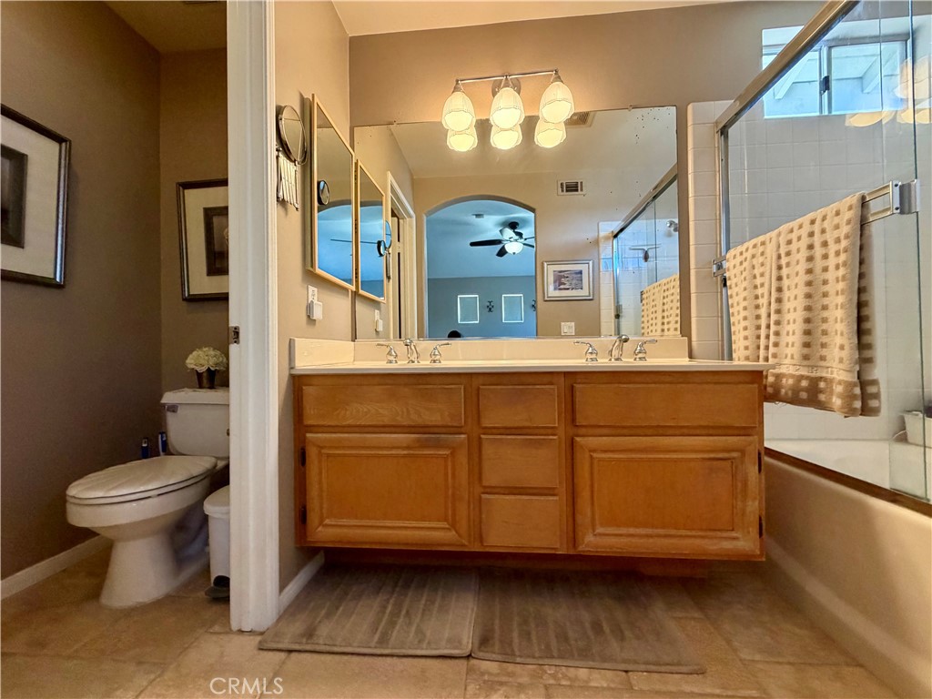Primary bath with dual vanity - 6 Mallorn, Aliso Viejo CA 92656 - photo 16