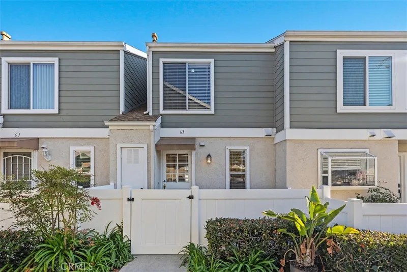 63 Bentwood, Aliso Viejo, CA 92656