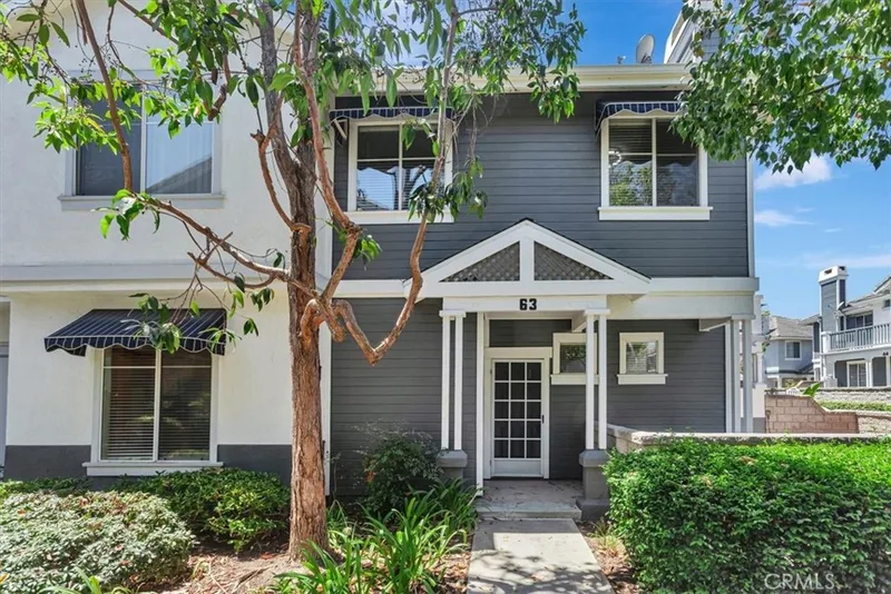 63 Carlsbad, Aliso Viejo, CA 92656