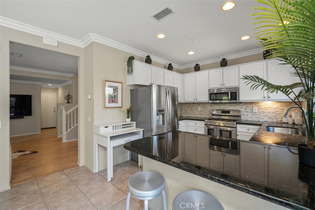 65 Vellisimo, Aliso Viejo CA 92656 - photo 28
