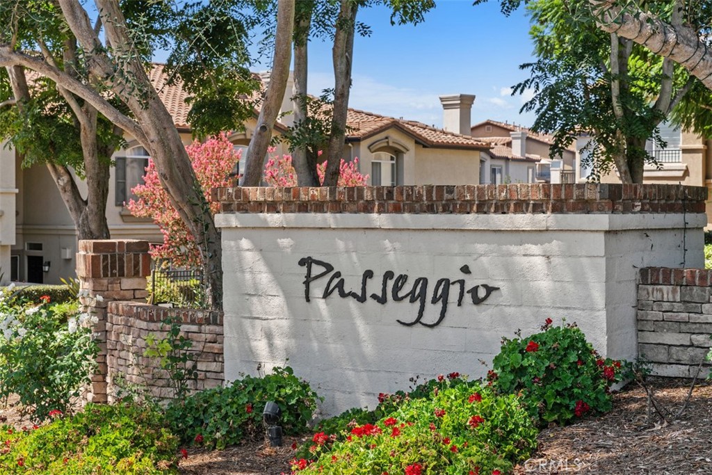 65 Vellisimo, Aliso Viejo CA 92656 - photo 46