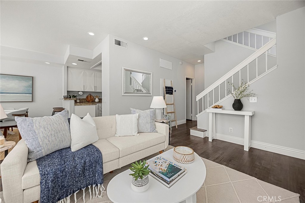 From the moment you walk in, you'll appreciate the bright, open layout, soaring ceilings, and effortless flow that makes - 66 Cinnamon Teal, Aliso Viejo CA 92656 - photo 6