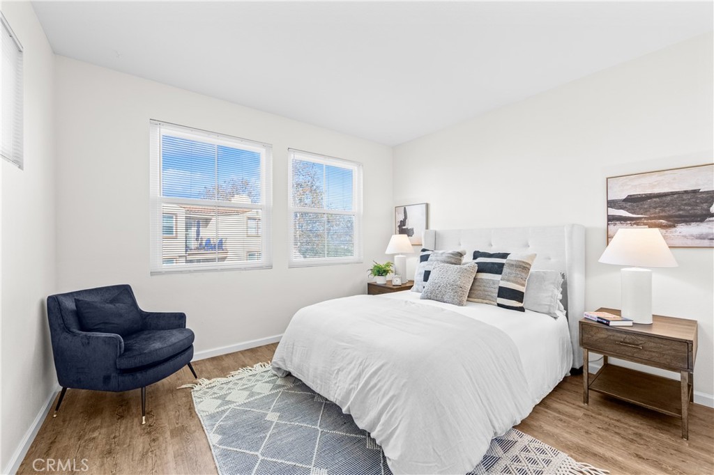 Large primary bedroom, light and airy, and private. - 68 Verdin Lane, Aliso Viejo CA 92656 - photo 11