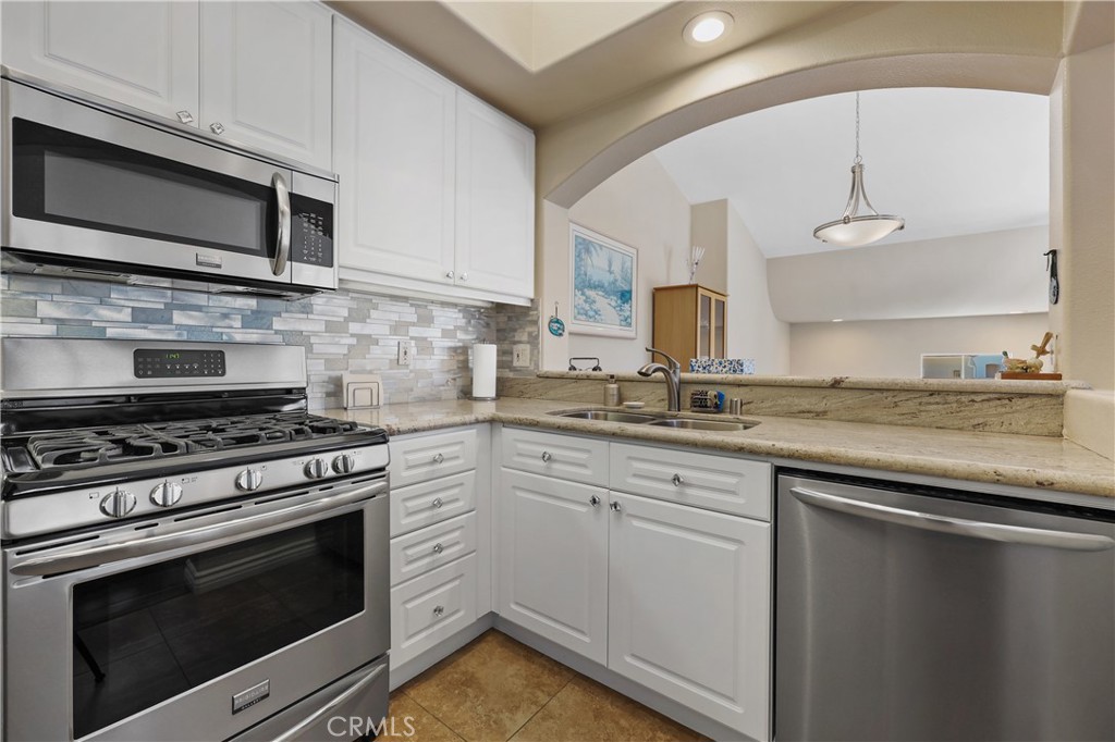 7 Emeraude, Aliso Viejo CA 92656 - photo 10