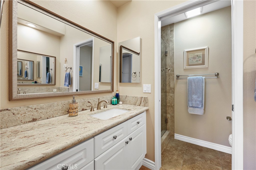 7 Emeraude, Aliso Viejo CA 92656 - photo 25
