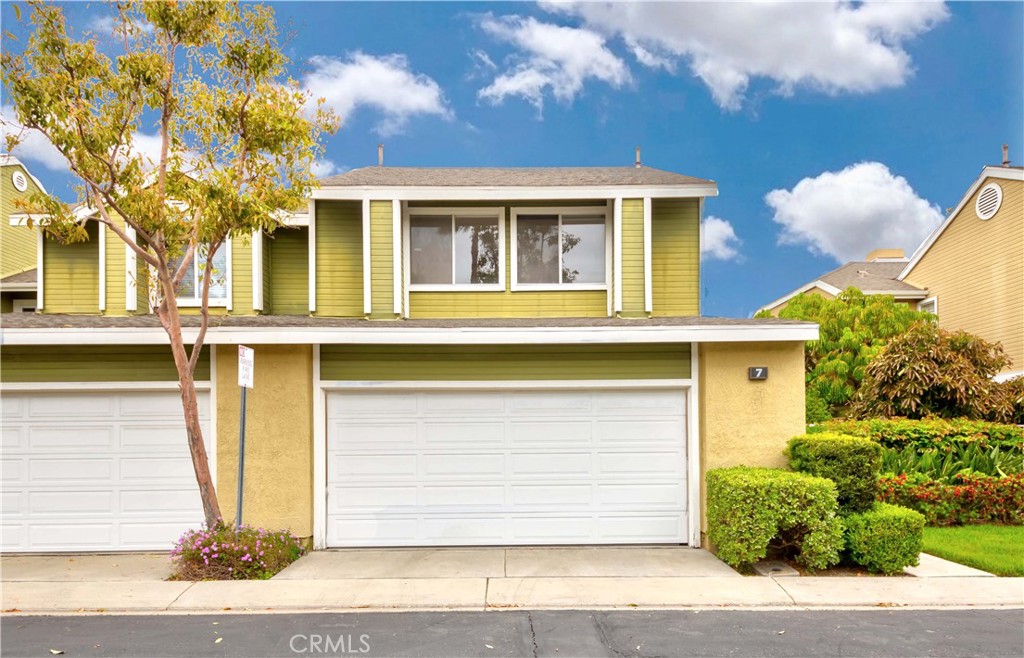 7 Marigold 14, Aliso Viejo CA 92656 - photo 1