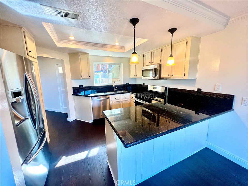 70 Meadowood, Aliso Viejo CA 92656 - photo 2