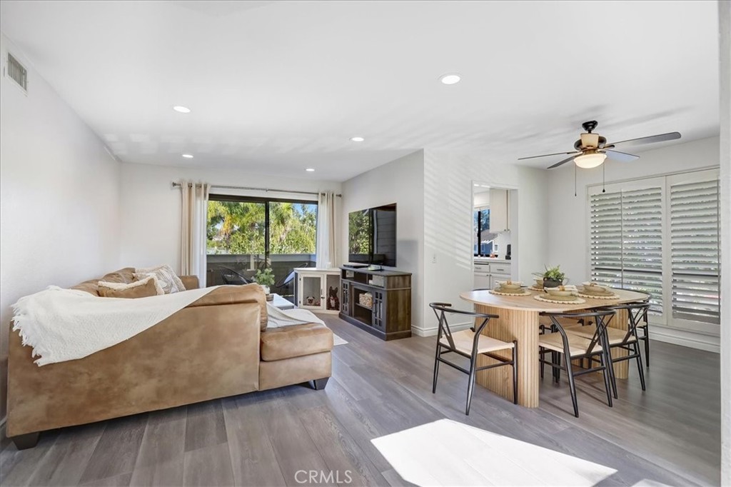 75 Cambria, Aliso Viejo CA 92656 - photo 2
