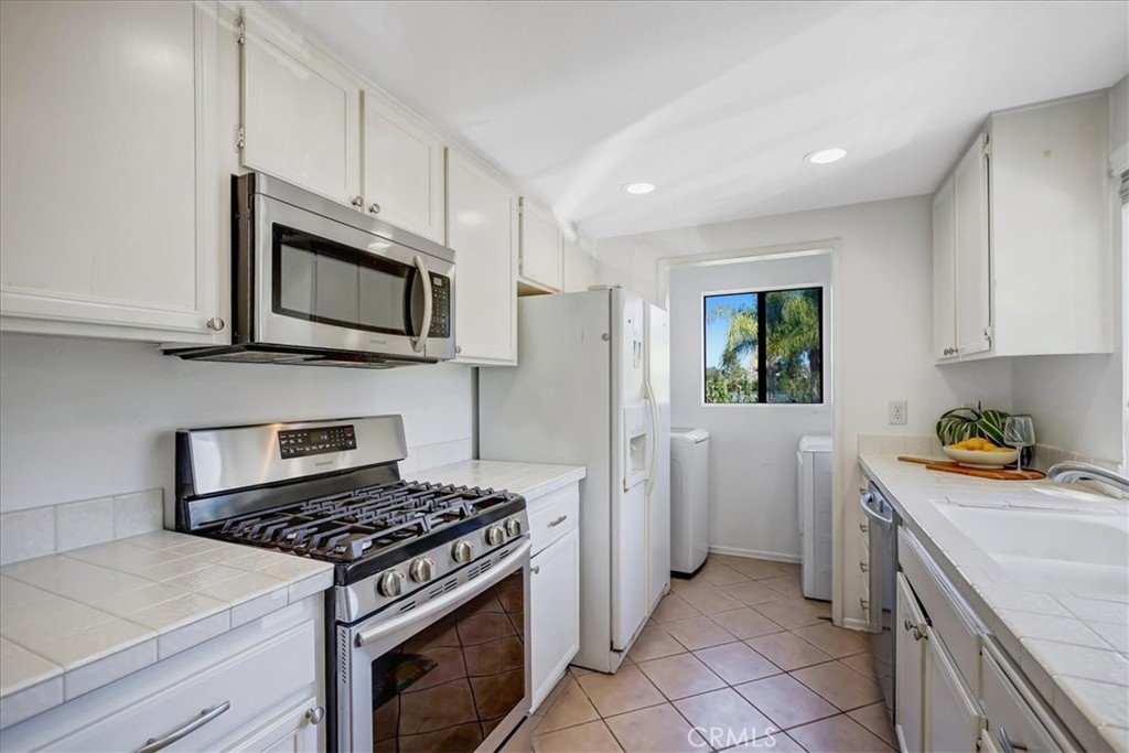 75 Cambria, Aliso Viejo CA 92656 - photo 8