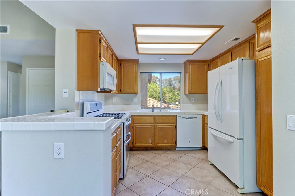 79 Conch Reef, Aliso Viejo CA 92656 - photo 17