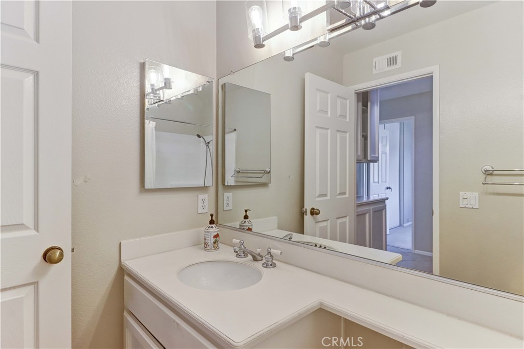 79 Conch Reef, Aliso Viejo CA 92656 - photo 24