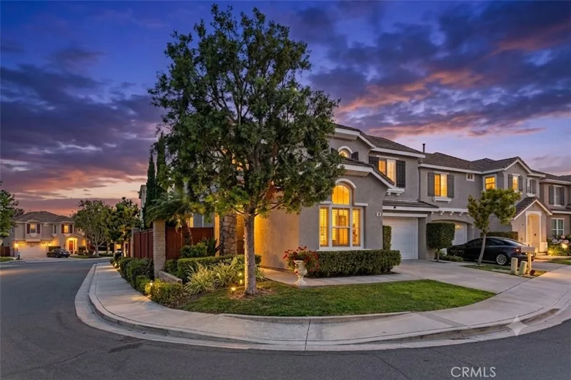 8 Parisville, Aliso Viejo, CA 92656