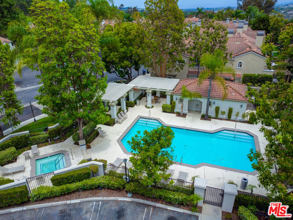 8 Sagunto, Aliso Viejo CA 92656 - photo 18