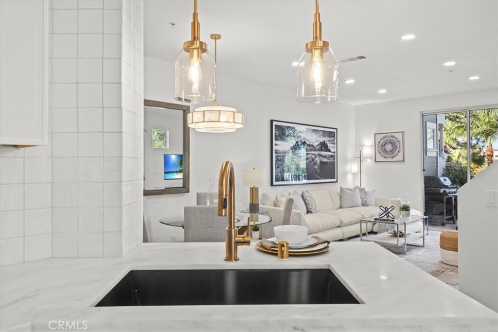 81 Coronado Cay, Aliso Viejo CA 92656 - photo 15